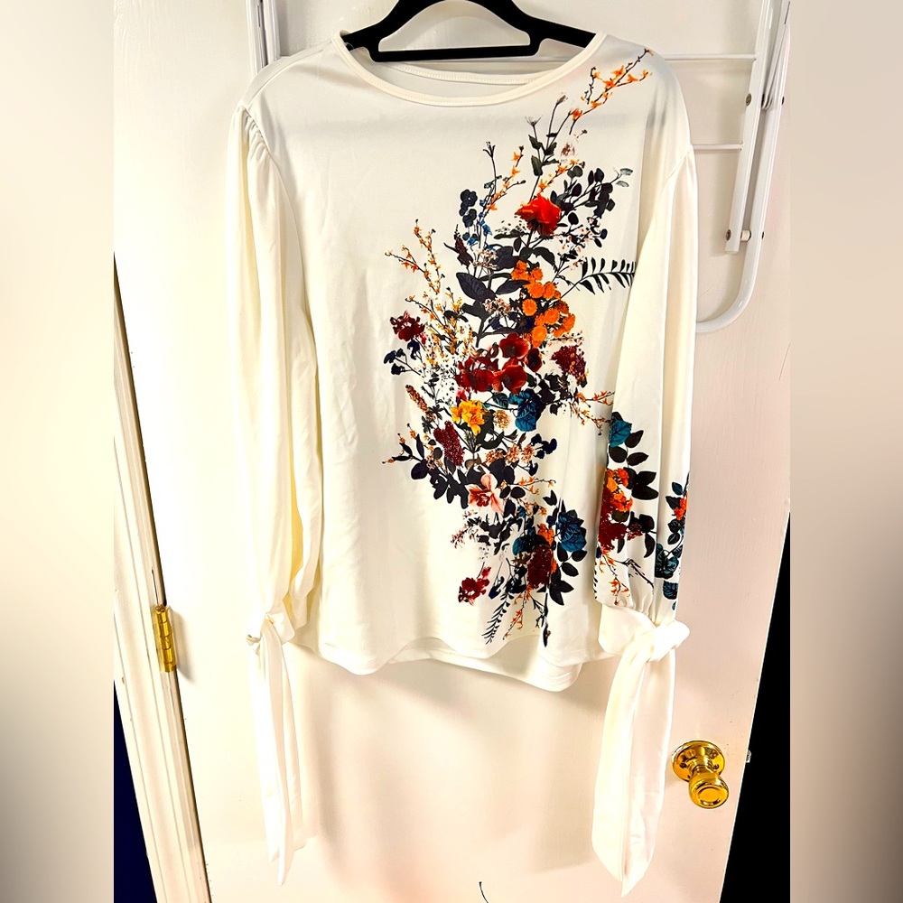 Cute floral white top